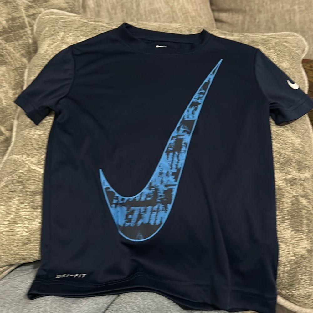 Nike Dri-Fit Shirt